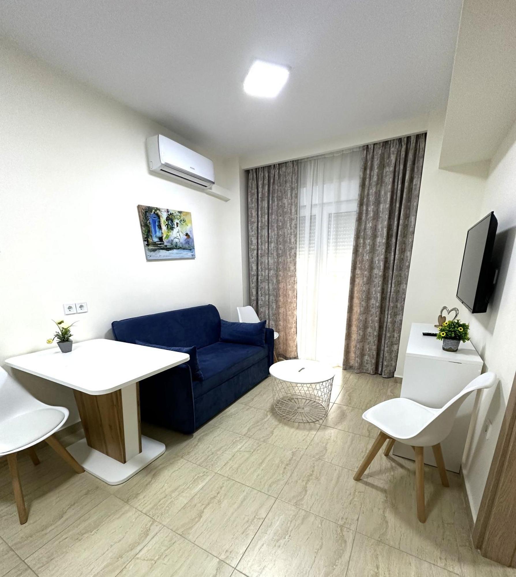 Navarino Luxe Suites Переа Экстерьер фото